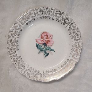 Sabin Bread Plate With 22k Gold Accents